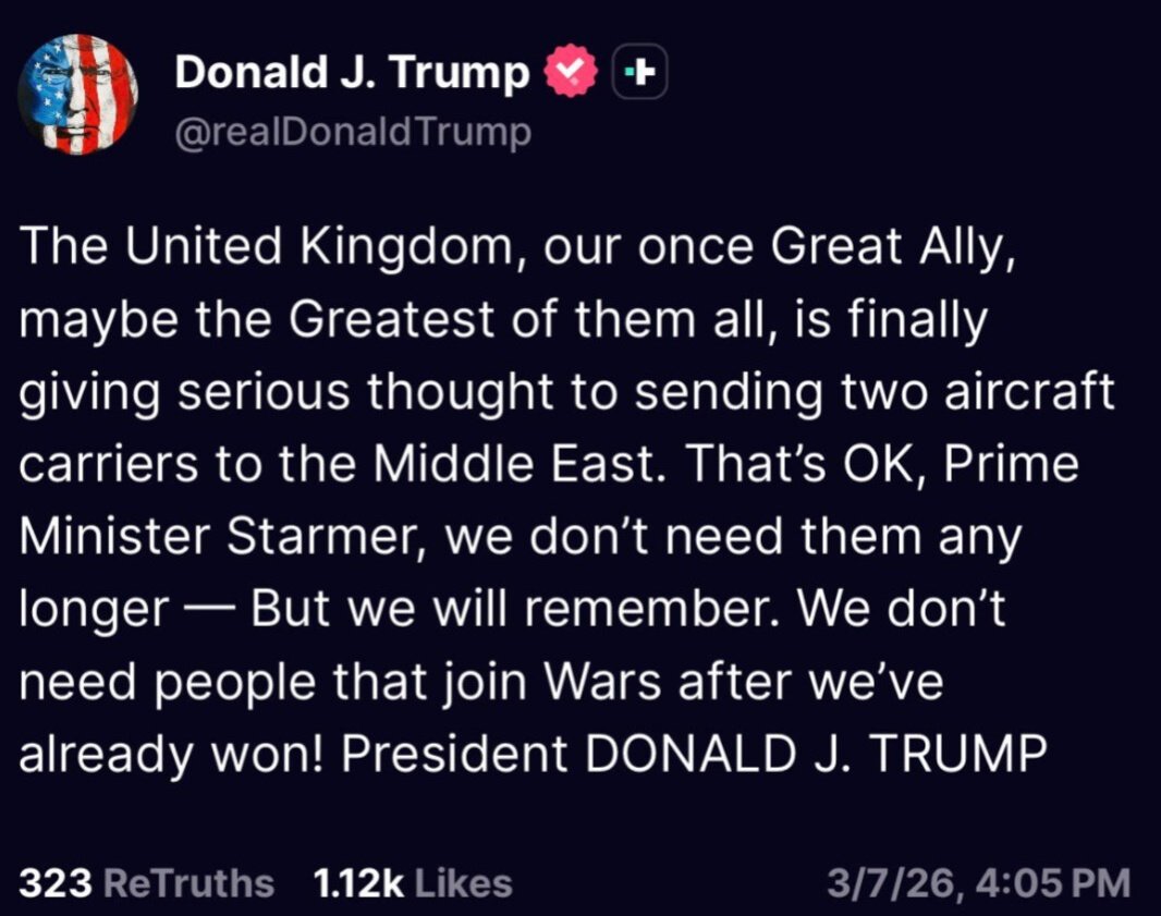 mysteryWN's tweet photo. 🔴🇺🇸EEUU/🇬🇧REINO UNIDO - #ILTIMAHORA
🚨🫣TRUMP DICE QUE UK VA A ENVIAR PORTAAVIONES, PERO....
Hace poco, Donald Trump, ha afirnado en Truth Social que el Reino Unido "por fin está considerando seriamente enviar dos portaaviones a Oriente Medio".
Como siempre Trump no se queda ahi y ha añadido que:
"Ya no los necesitamos...no necesitamos gente que se una a guerras después de que ya las hayamos ganado".
📲Síguenos para estar al día de todas las noticias en @mysteryWN