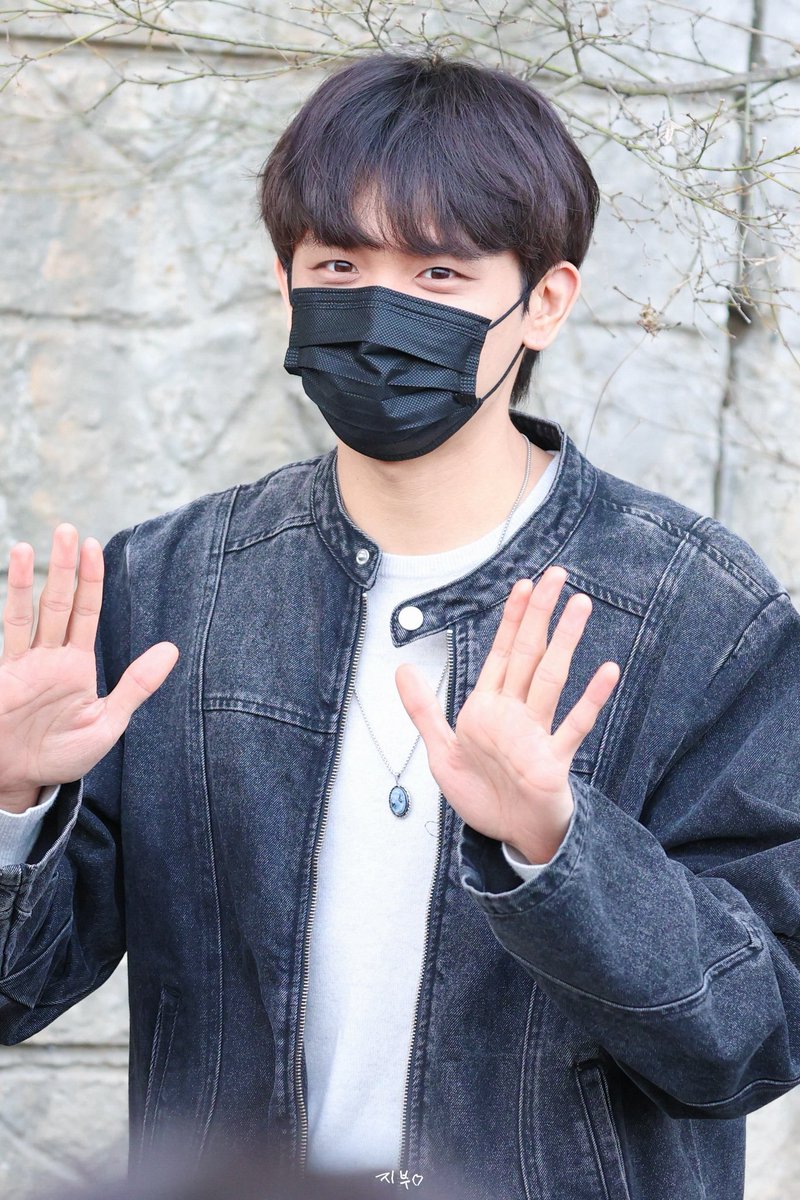 𝗢𝗨𝗣 tweet media