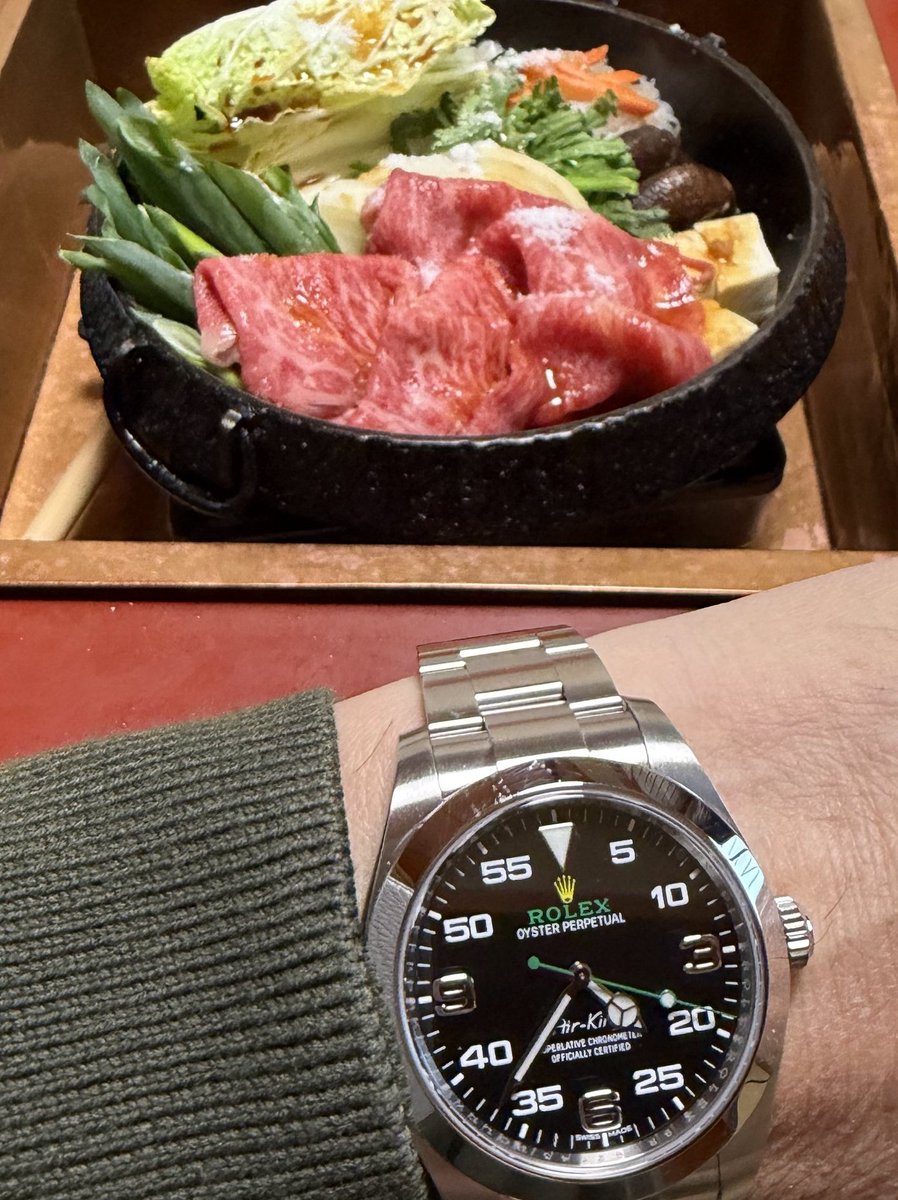 ROLEX_TUDOR1's tweet photo. 元祖伊賀肉🍲すき焼きを頂きます🙏
＃すき焼き
＃エアキング https://t.co/OkainXP46z