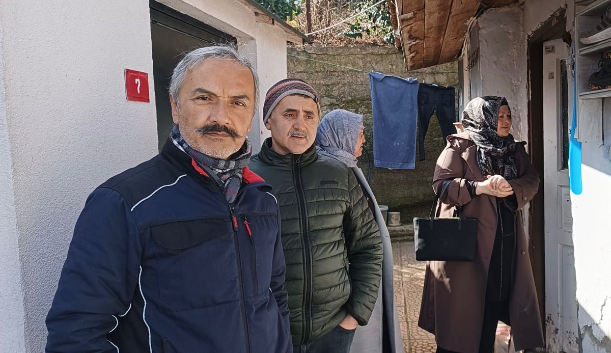 aksariyer's tweet photo. 📍 Bahçeköy Merkez

Ramazan ayının manevi ikliminde teşkilatımızla birlikte komşularımızla gönül köprüleri kurmaya devam ediyoruz.
Gerçekleştirdiğimiz hane ziyaretlerinde komşularımıza hayırlı Ramazanlar diliyoruz.

Sarıyer’de
#BirOlmakRuhumuzdaVar
@akpartiistanbul https://t.co/r8HVVm1U7T