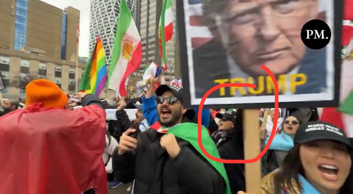 gghamari's tweet photo. That's me :)

Thank you President Trump.
God bless America 🇺🇸 https://t.co/S9Pk4IsdRu