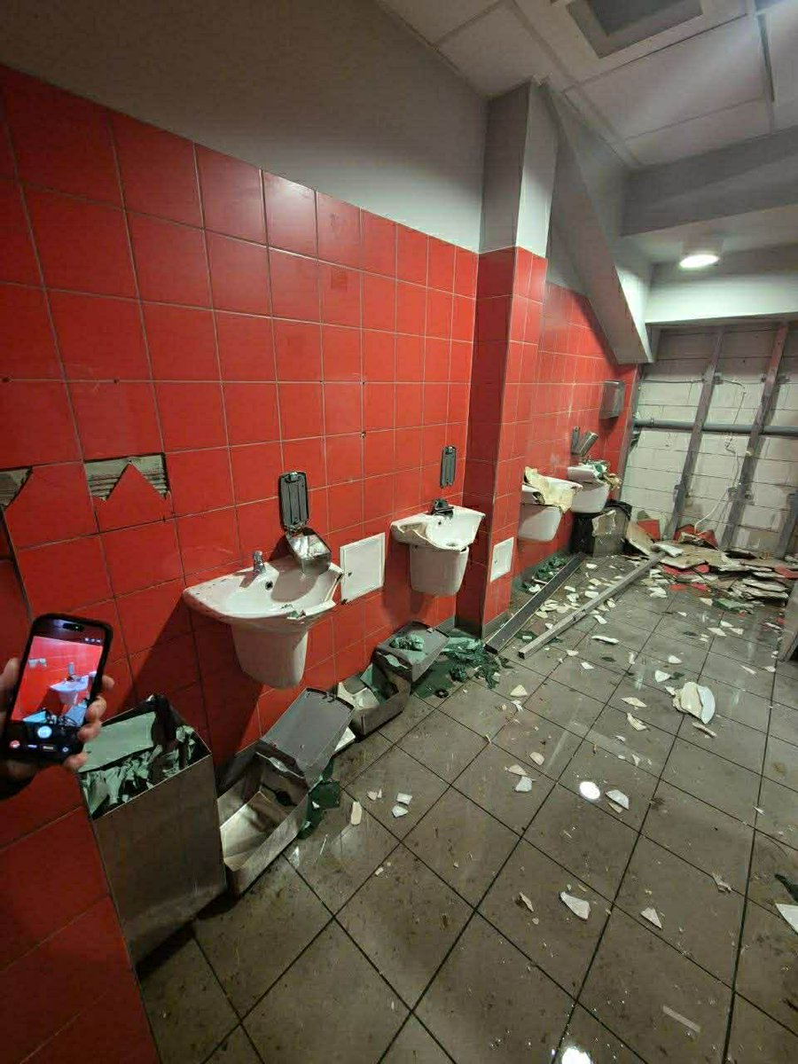 B.Derdzikowski tweet media