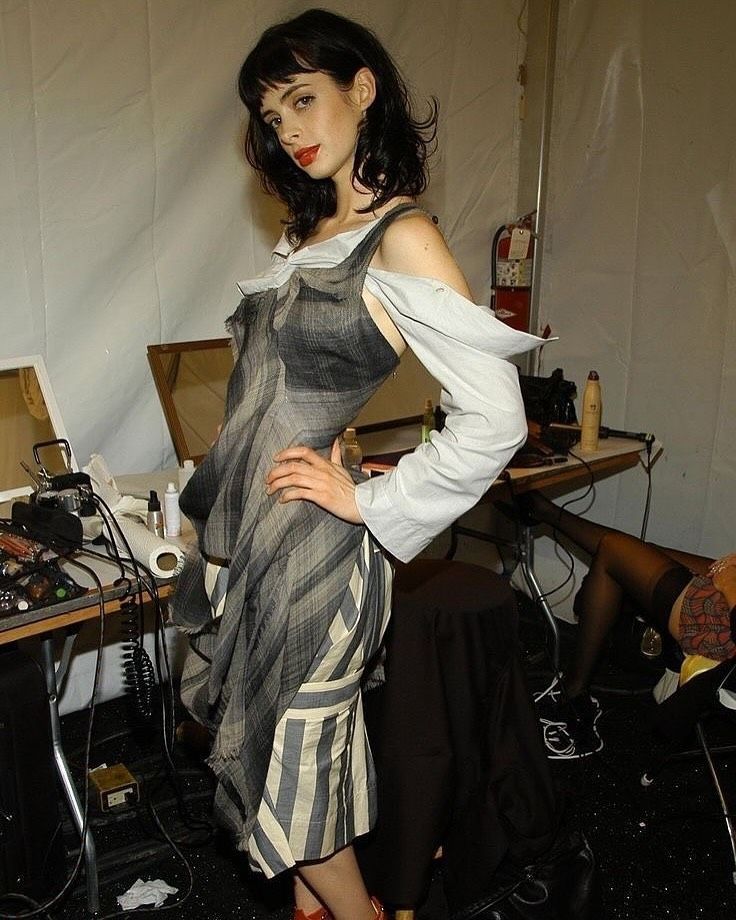 Rogue Fashion tweet media