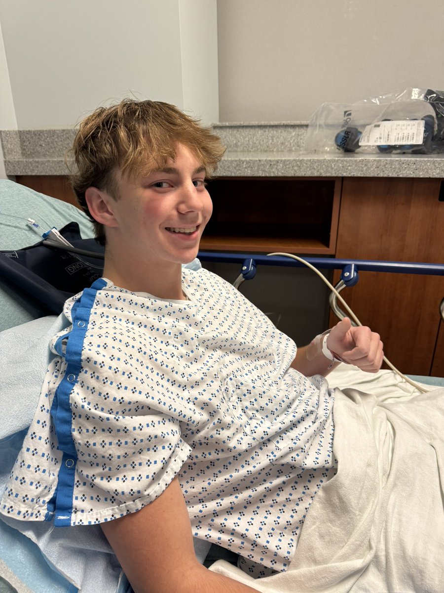colin_gorleski's tweet photo. 11•21•25 UCL Repair surgery
3•7•26 first throws post-op

Even with missing my jr year my goal of playing college baseball wont stop. Excited to be getting closer to being back on the field this upcoming summer. @LB_Minutemen https://t.co/Az6SN4xRK4