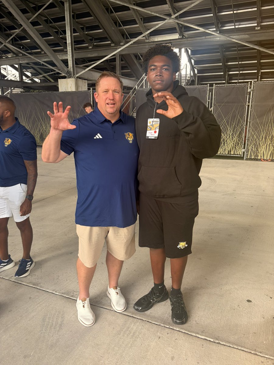 Dracen Martin tweet media