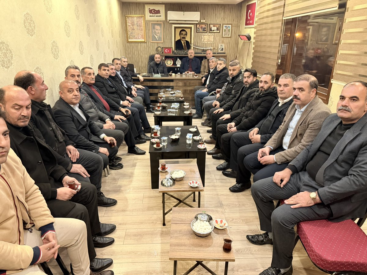📍BAYKAN

📍VEYSELKARANİ BELDESİ

Teşkilatımız ile birlikte Baykan ilçe başkanlığı binamızın açılışını gerçekleştirdik. Daha sonra ziyaret beldemizde belde başkanımız Rasim Akgün’ü işyerinde ziyaret ettik. Baykan ilçe başkanımız Mübarek Göktaş ve ilçe yönetim kurulu üyelerimize