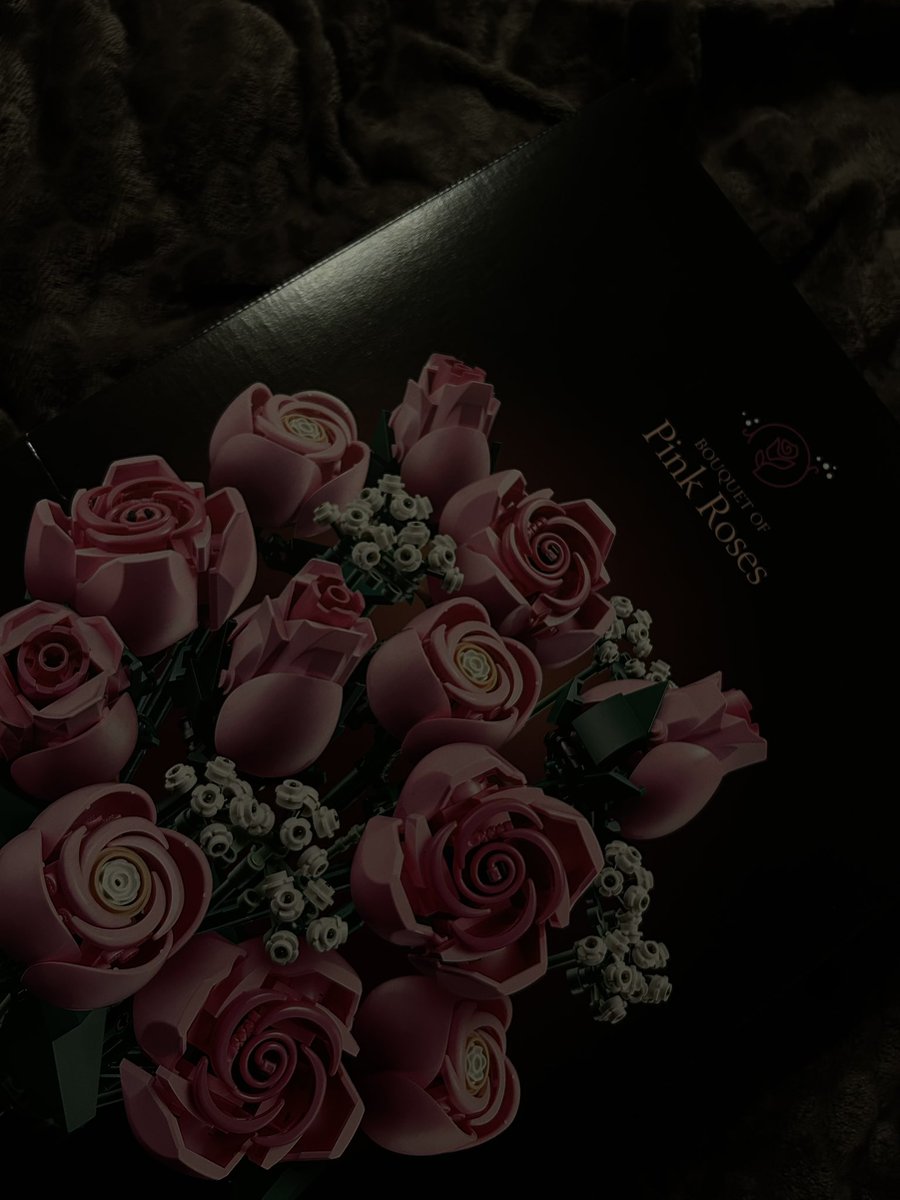 pati⁸¹ ››››› saw 3/5 1D tweet media