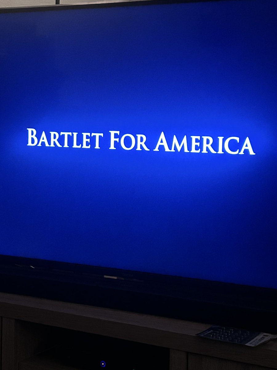 markg181's tweet photo. What the world needs right now #thewestwing #Trump #USA #trumpisaracist https://t.co/GOHNchI03n
