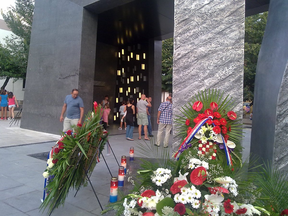 Mladen Valentić tweet media