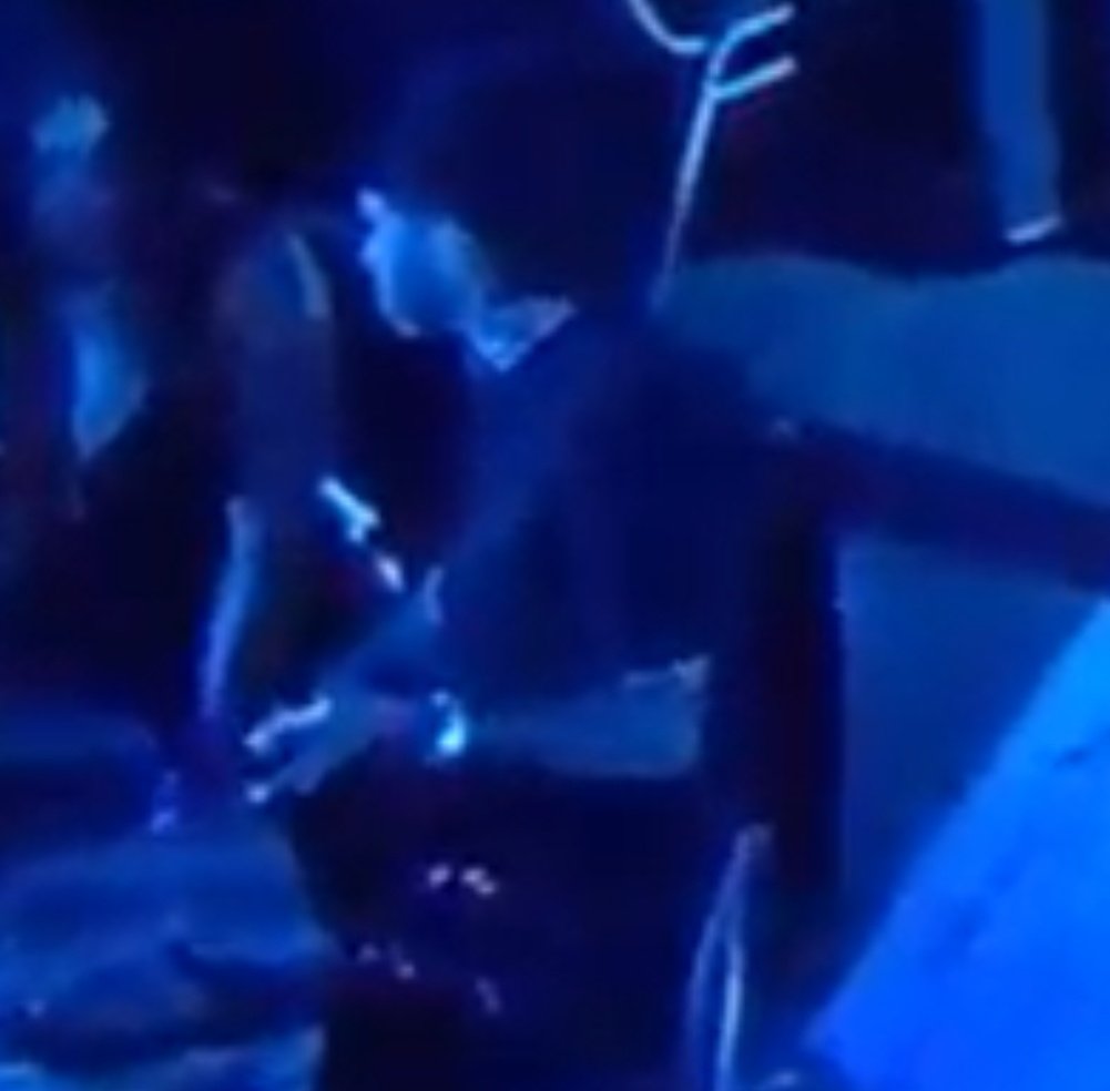 West en su casa   //////   en un evento