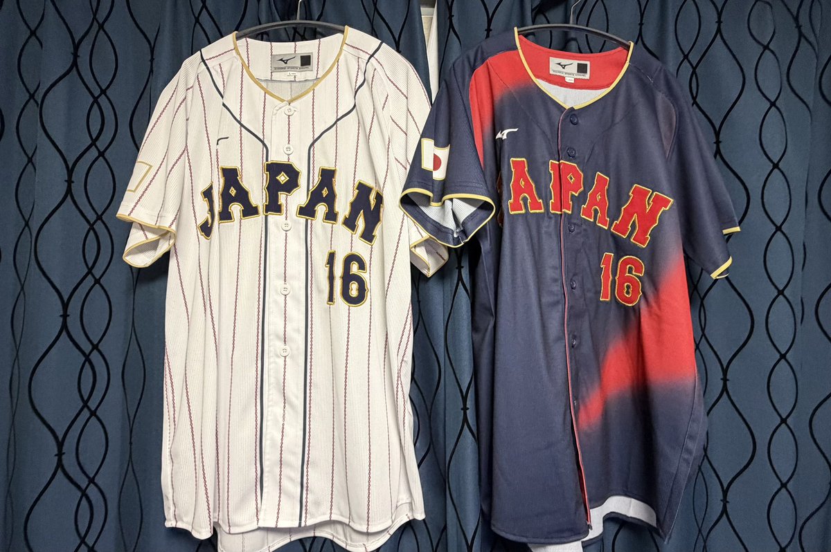 今日WBC日本対オーストラリア戦現地観戦なんだけど、ホーム・ビジター