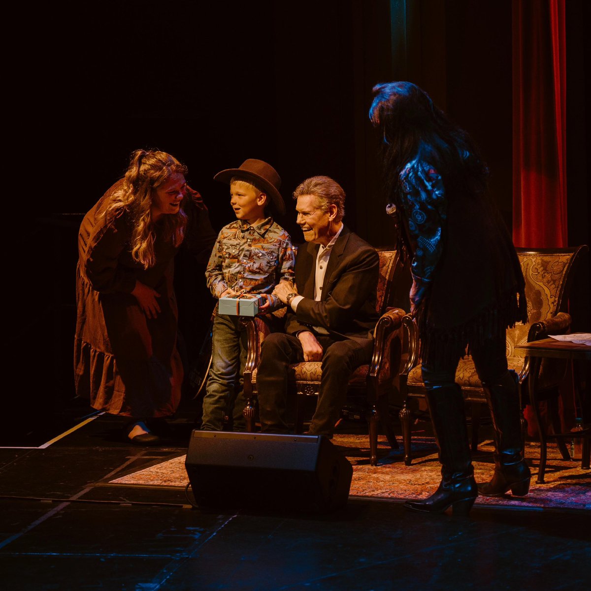 Randy Travis tweet media