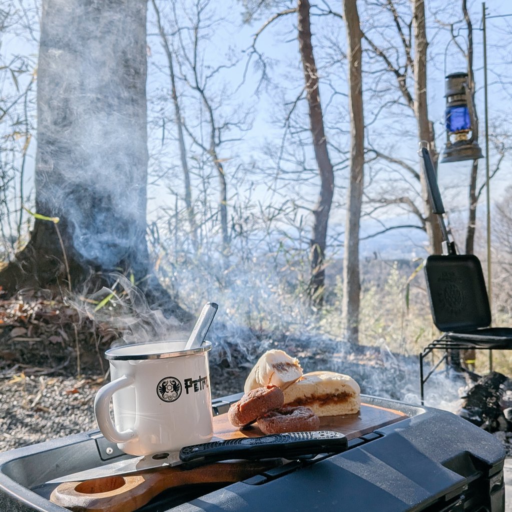 notouch_space's tweet photo. おはようございます☕ #上州名物みそパン （再）焼き上がりました。
#フリアン https://t.co/kGuDe8Gqai