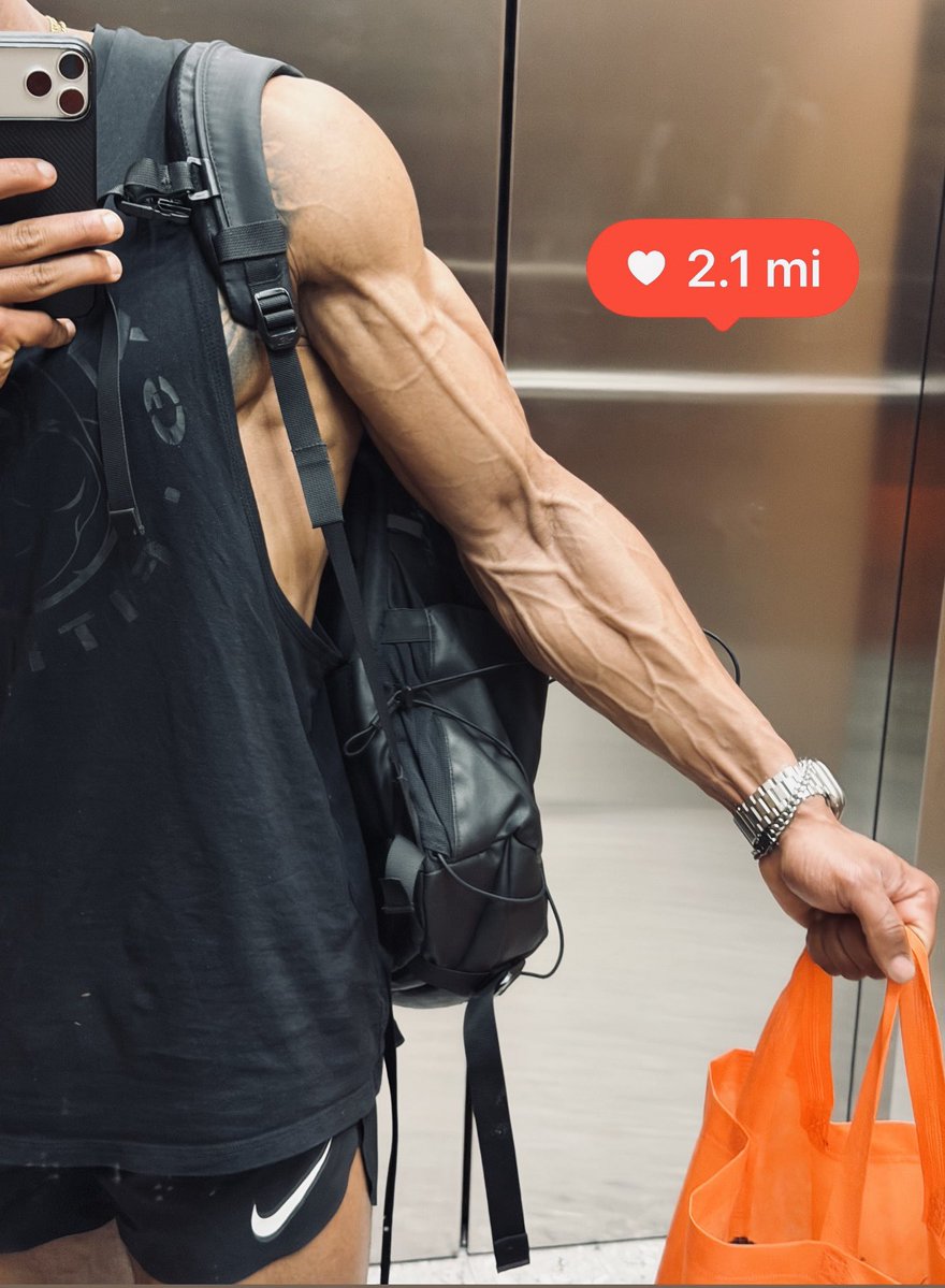 👑Alexander tweet media