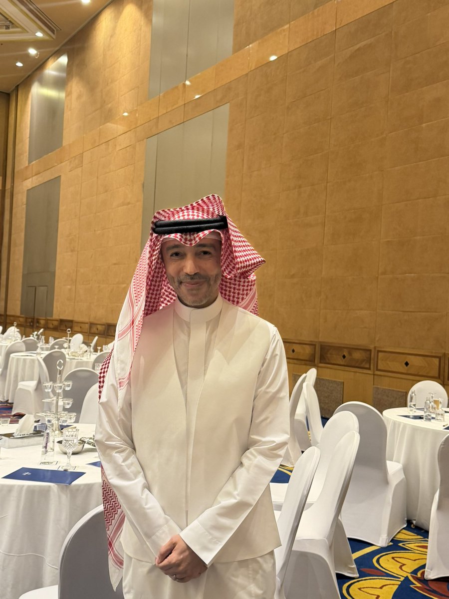 g1111r11111's tweet photo. كل الشكر لهيئة المحامين على تنظيم اجتماع السحور الرمضاني، وسعدت بلقاء الأستاذ خالد أبو راشد، وكان لقاءً كريمًا أعتز به. 
@KhalidAboRashed 
@Saudi_SBA https://t.co/INIs41jnQh