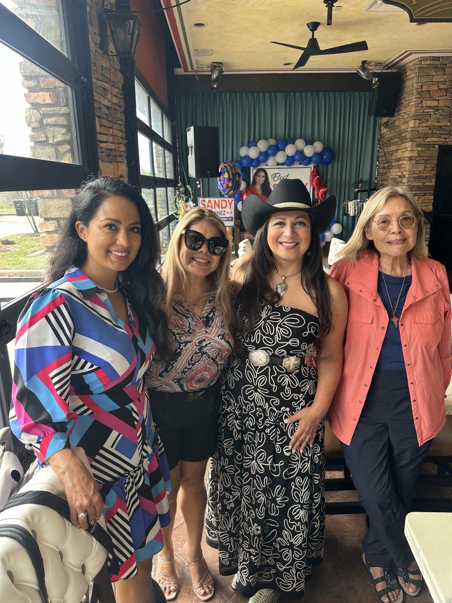 Christina Morales tweet media