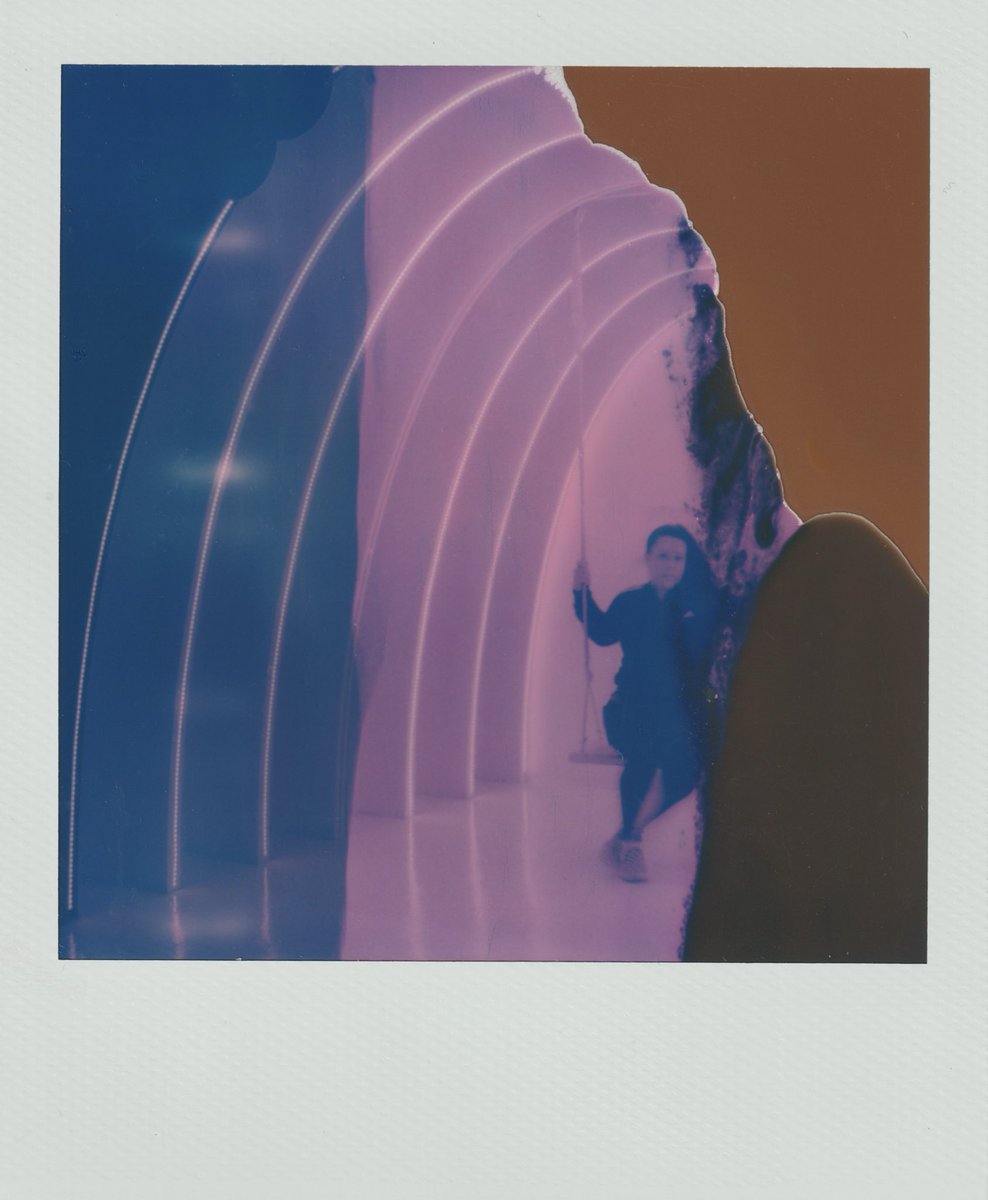 Over The Rainbow 

#sx70