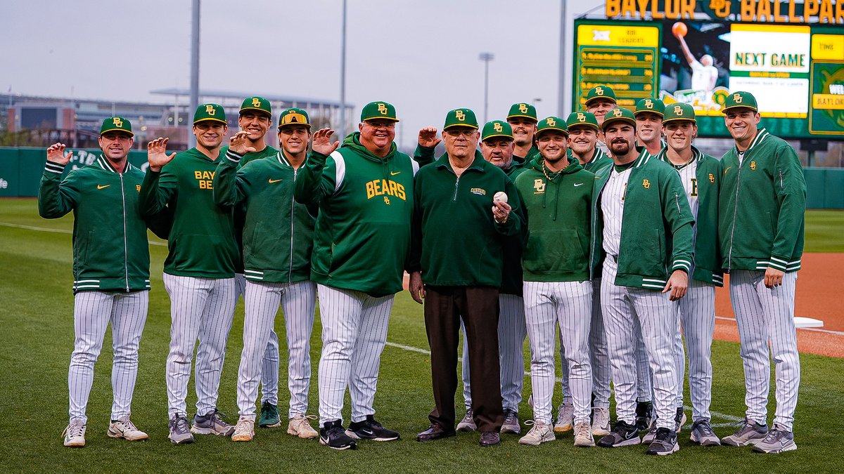 BaylorBaseball's tweet photo. Tonight's ceremonial first pitch was thrown by dedicated Heart Of The Order member and retired Lieutenant Colonel, George Holmes! 

We thank you for your service and your support of the Bears, Mr. Holmes! 🔰

#SicEm 🐻⚾️ | #Together https://t.co/xvcbPYGXuD