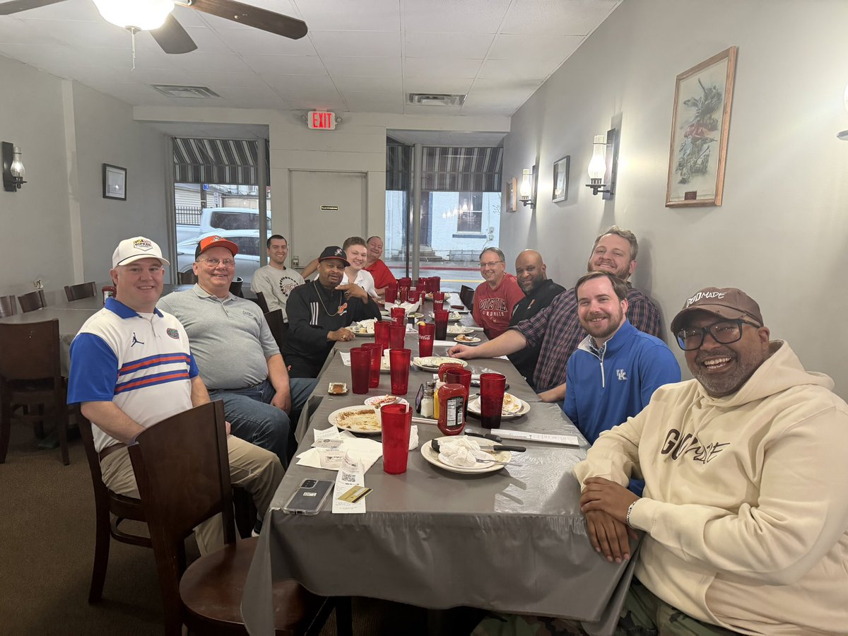 Travis Scaggs tweet media