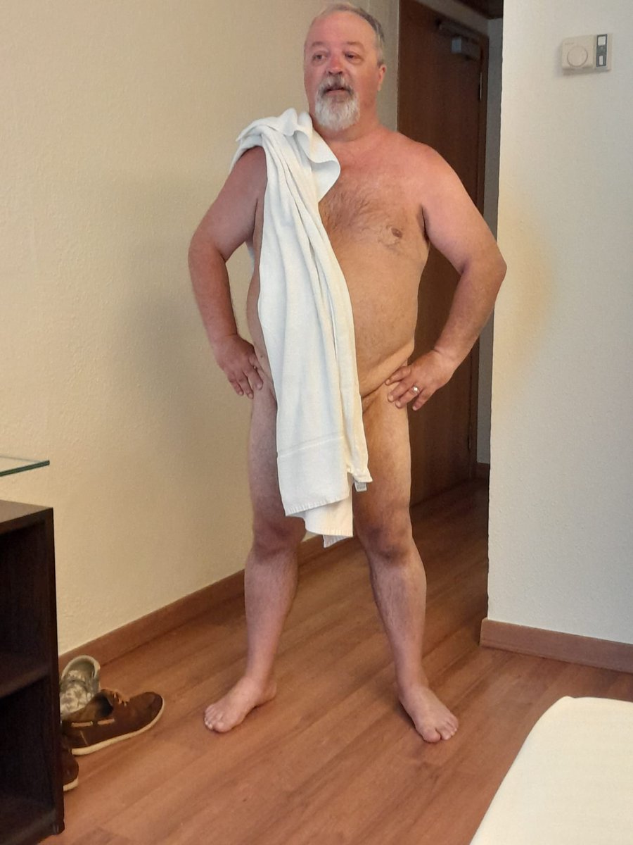 fenbearuk1's tweet photo. Want some of this?
#osos #gayosos #maduros #gaymaduros #gaybear #gaydaddy #gaychub #gaybeef #gaymature #silverbear #gayshower #gayfur #gaybelly #goateebear #nakedbear #nakeddaddy #buffbear #gaydad #gayold #gayuncut #gaynipples
#hotdaddy #gayexhibitionist https://t.co/1xTp57yhM9