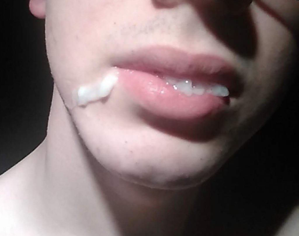 CzechBottomBoy 🇨🇿 tweet media