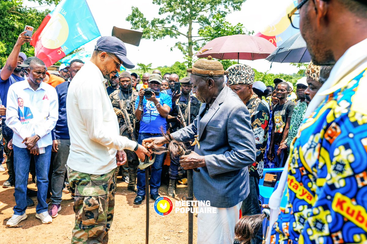 DidierBudimbu's tweet photo. Enchanté de mon passage à Luozi. 
Merci du fond du cœur à la population et aux autorités pour cet accueil ressourçant, vibrant et fraternel.
L’unité du Kongo Central est le socle de notre vigilance et de notre résilience. https://t.co/GMcrXfqErl