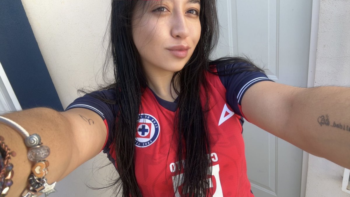 j u l i e 🫀 tweet media