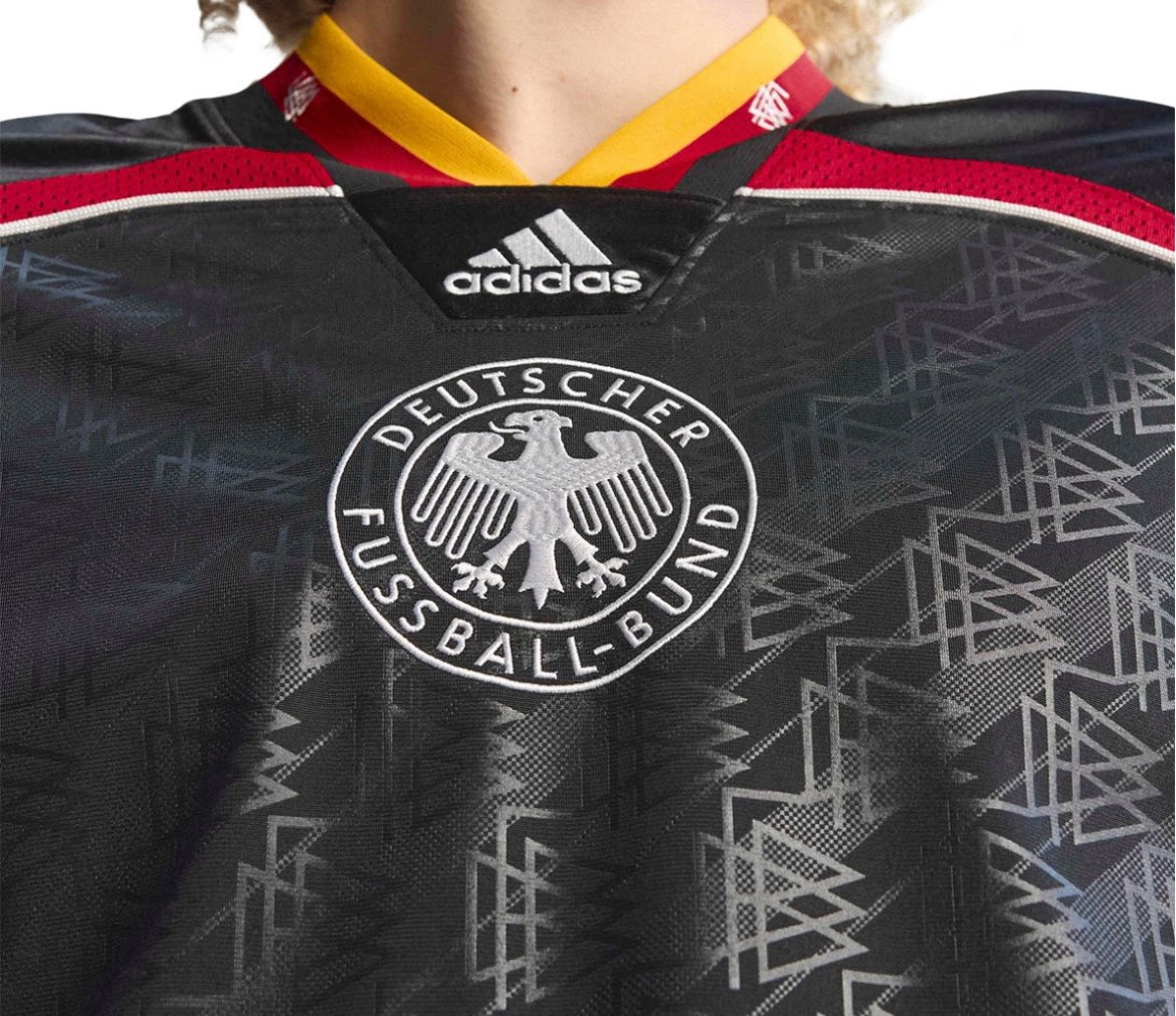 Mr.Brightside Shirts tweet media