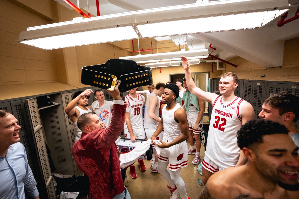 Wisconsin Basketball tweet media