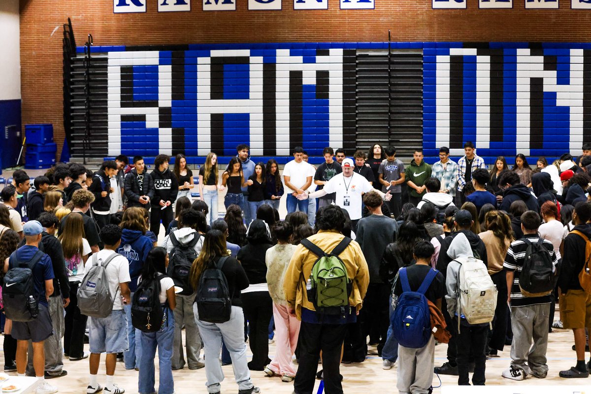rj_mccauley's tweet photo. Over the last decade, thousands of students have heard the gospel and made decisions to follow Jesus at Ramona HS in Riverside, CA. This is what happens when students realize their school is their “mission field” and can make a difference for eternity. ❤️🔥 #RevivalGeneration https://t.co/7pw6JOOSiy
