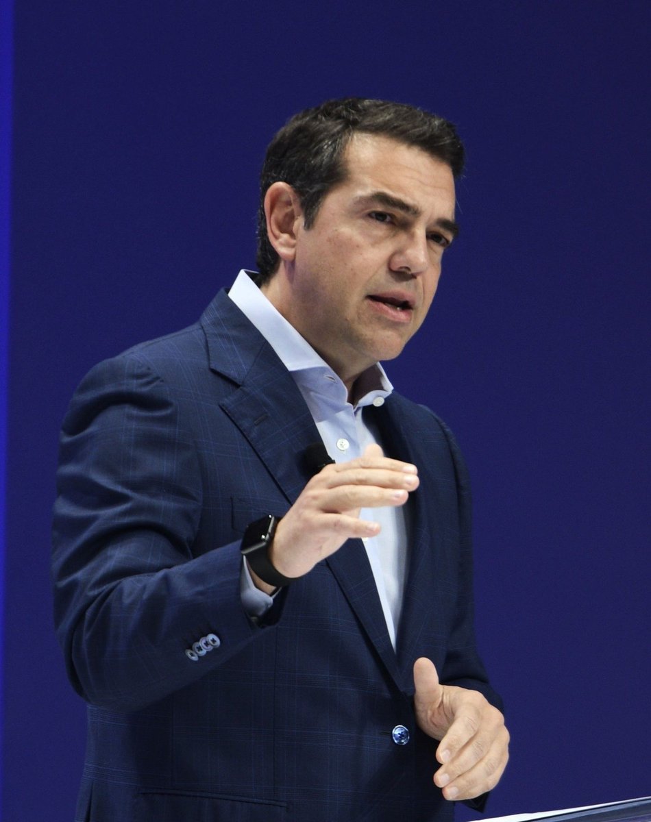 sofilakis's tweet photo. Μόνο τεράστιος σεβασμός για αυτόν τον πολιτικό της Εντιμότητας
της Ελπίδας και της Αξιοπρέπειας!
 Αλέξης #Τσίπρας 🙏
Μεγάλο του ελάττωμα...δεν ήταν Λαμόγιο. https://t.co/8Krw8GVaDP