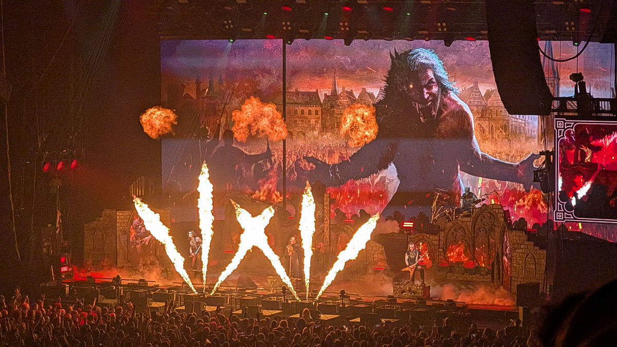 RealVikingWolf's tweet photo. @powerwolfband were incredible tonight, made it worth leaving the house for the first time this year. https://t.co/GIi6DBMedN