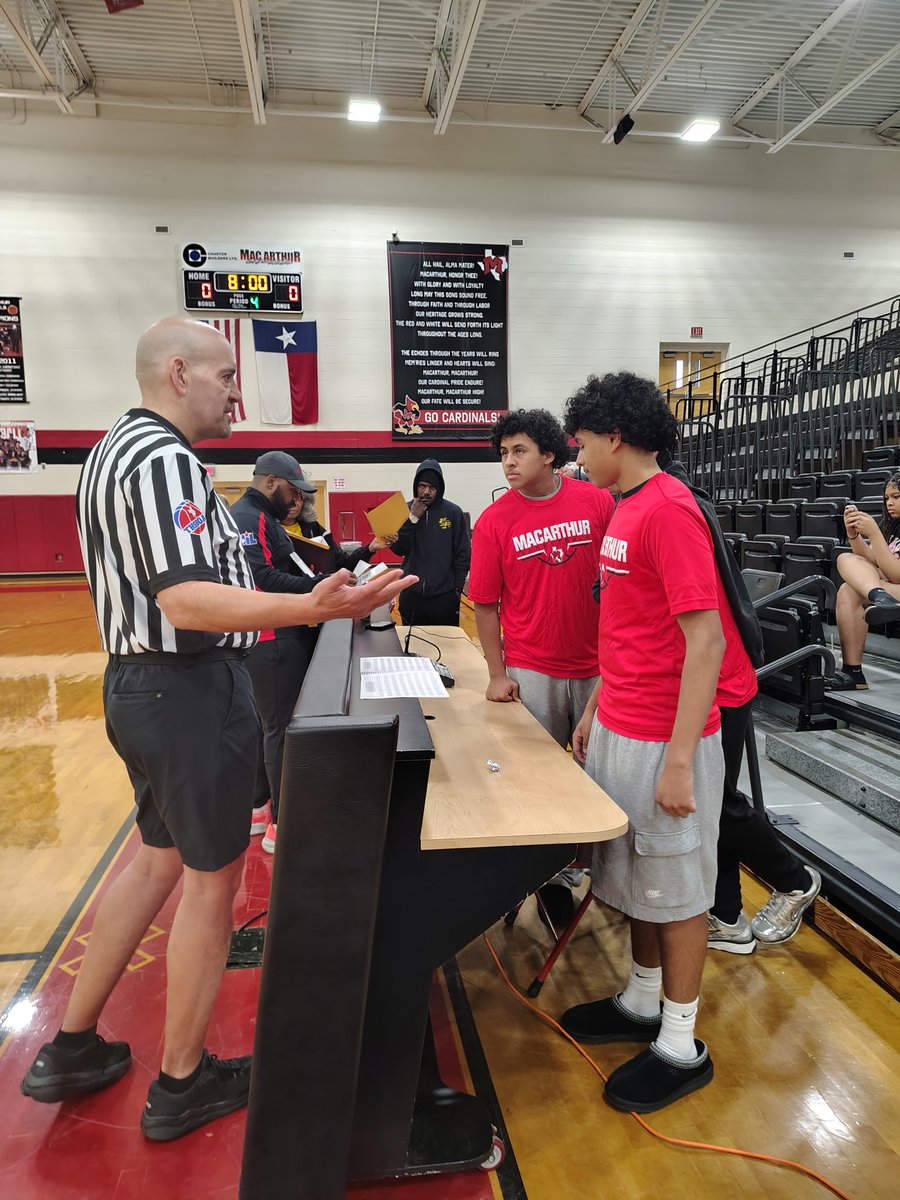 MacArthur Boys Basketball tweet media