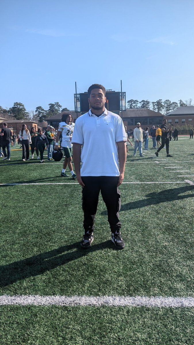 James Vinnie III tweet media