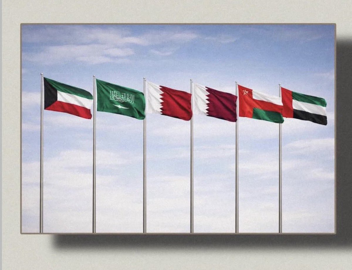 OAlq98's tweet photo. اللهم احفظ الكويت قيادةً وشعباً، وأدم عليها نعمة الأمن والأمان والاستقرار
اللهم احفظ دول الخليج وشعوبها، واصرف عنها الفتن ما ظهر منها وما بطن، واجعلها دائماً دار أمنً وسلام.
#الكويت_الله_حافظها 
#الخليج_العربي 
#اللهم_احفظ_خليجنا https://t.co/DZXNF5k5T7