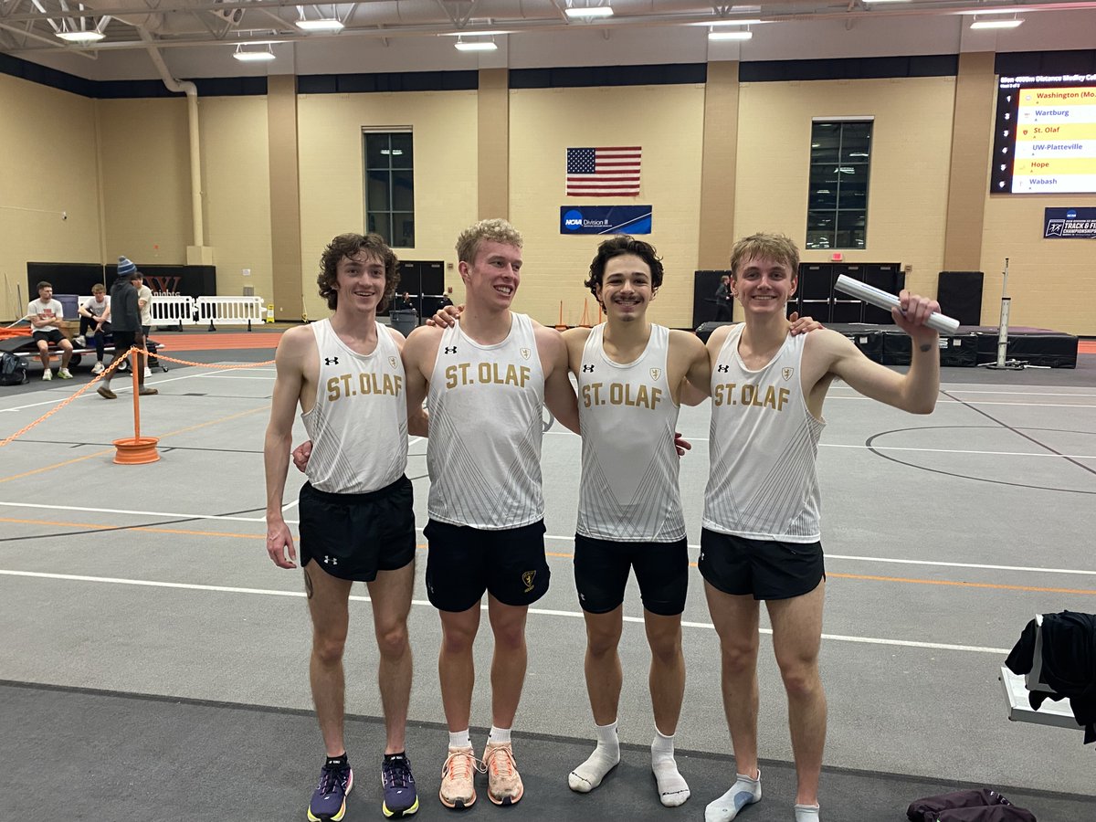 St. Olaf Athletics tweet media