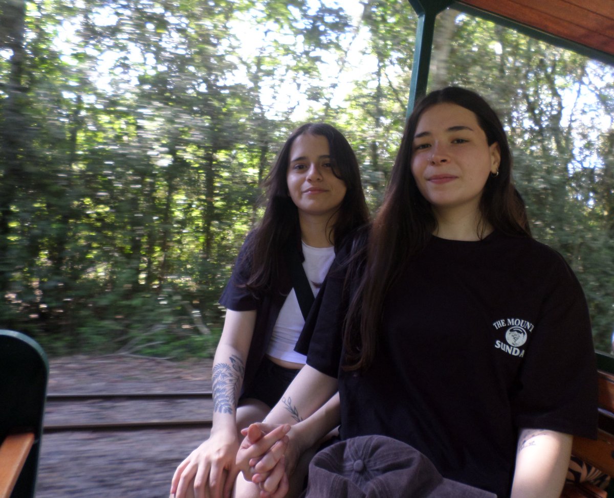 feliz día de la visibilidad lésbica aguante amarse entre mujeres <3