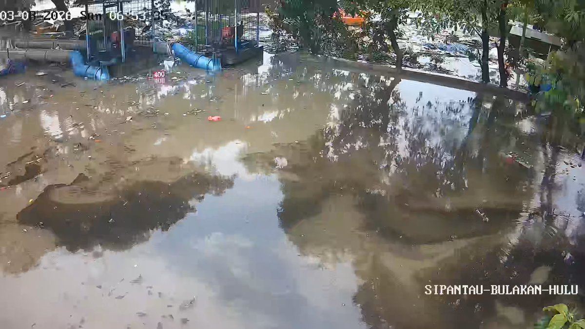 TfTangerang's tweet photo. Rute Si Benteng AP. 1C: Perum Purati Timur - Taman Cibodas mengalami pengalihan rute akibat adanya banjir di sekitar Situ Bulakan, Taman Cibodas dan Alamanda.

Sementara hanya melayani Perumahan Grand Duta - Kecamatan Periuk via Jln. H. Puni - Sari Asih Sangiang untuk kedua arah. https://t.co/DaOs0V0apf
