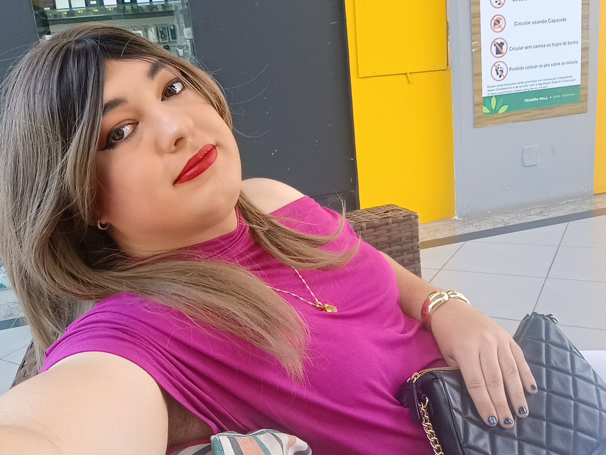 LiviaSelene's tweet photo. #tgirl #goodnight #MakeOffer #lgbt https://t.co/7OPh8G2cKX