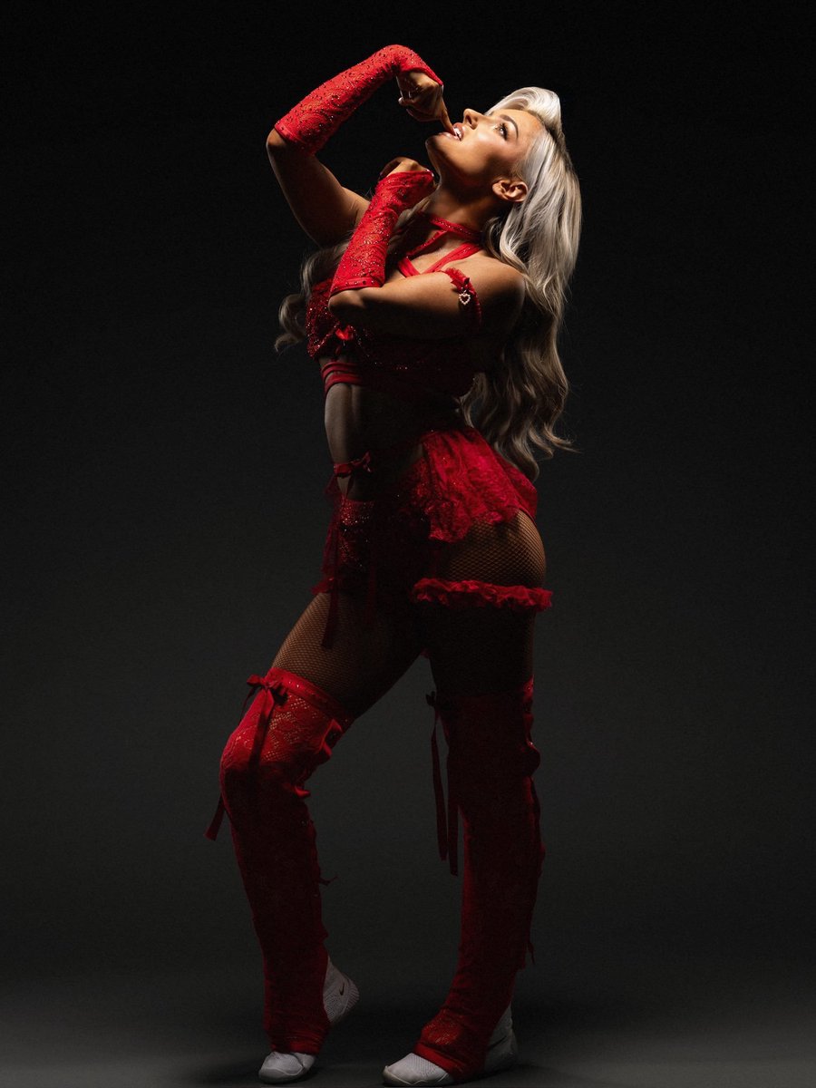 Stephanie 🇨🇱 tweet media