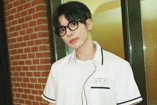 mar 𖣂 tweet media