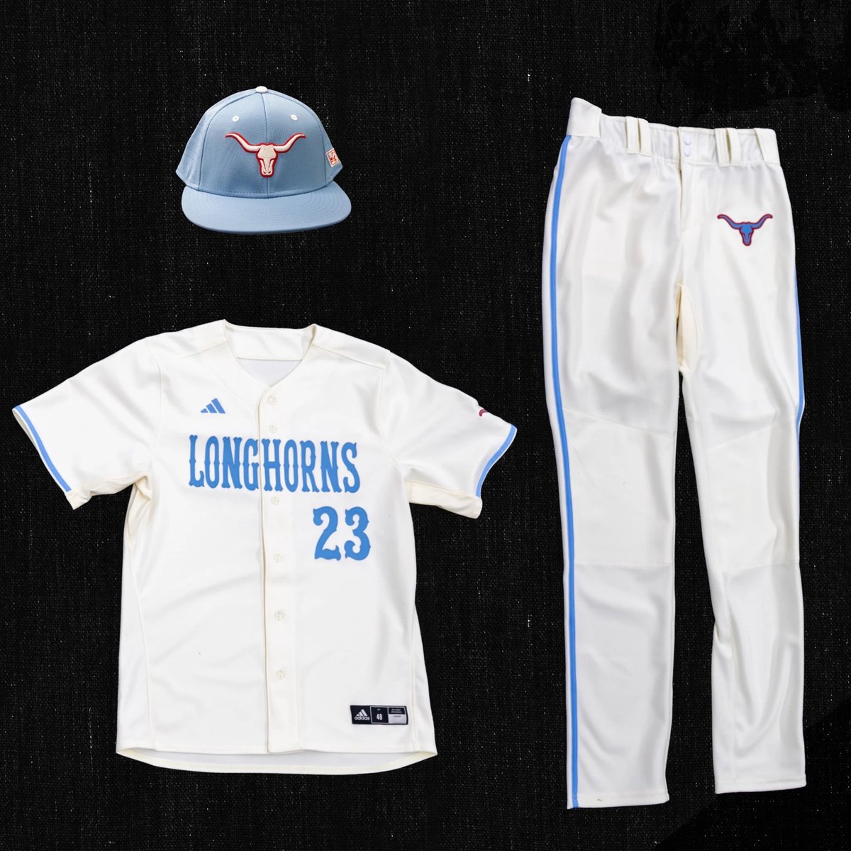 pwestbaseball's tweet photo. 🚨NEW THREADS🚨

Introducing Varsity’s new cream jersey set &amp; hats for the season! 🍦🔥

#PlayHard #BeAGreatTeammate #HaveAGreatApproach https://t.co/W4nl1PqQPu
