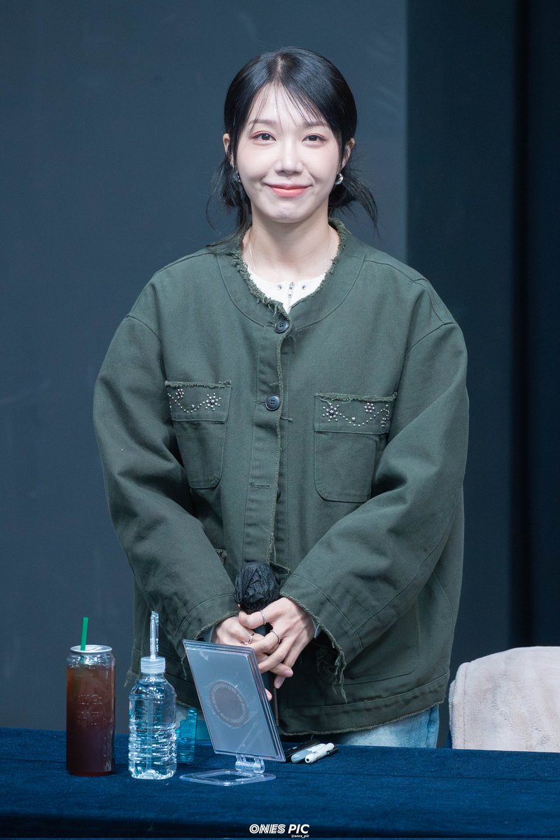 ones_pic's tweet photo. 260131 강남 마지막팬싸 에이핑크 은지
#에이핑크 #정은지 #Apink #Eunji
@Apink_2011 @Apinkjej https://t.co/PjQzKSqLdV