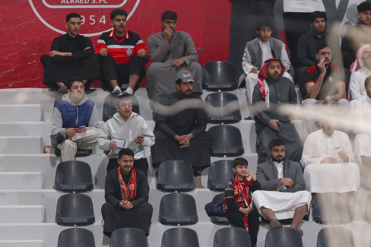 alraedclub's tweet photo. 📸
شكراً لدعمكم ❤️👏🏻 https://t.co/iiC3mzFepT