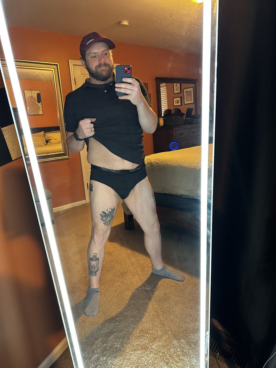 ThiccBooksXXX tweet media