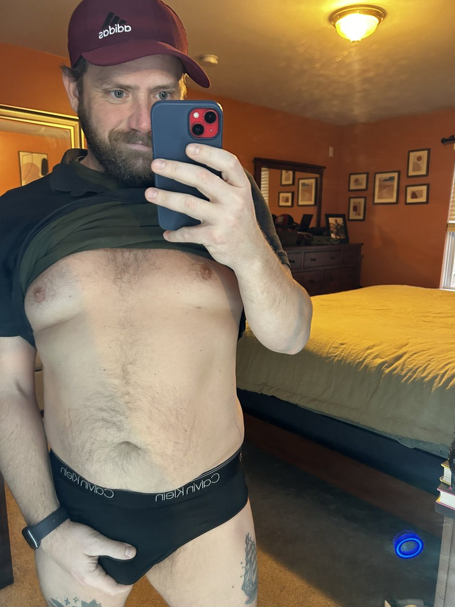 ThiccBooksXXX tweet media