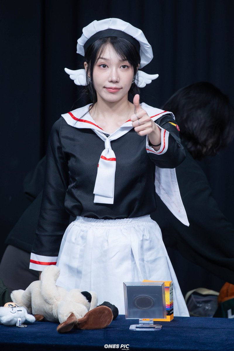 ones_pic's tweet photo. 260131 강남 마지막팬싸 에이핑크 은지 4
#에이핑크 #정은지 #Apink #Eunji
@Apink_2011 @Apinkjej https://t.co/HZq4v5ZVDN