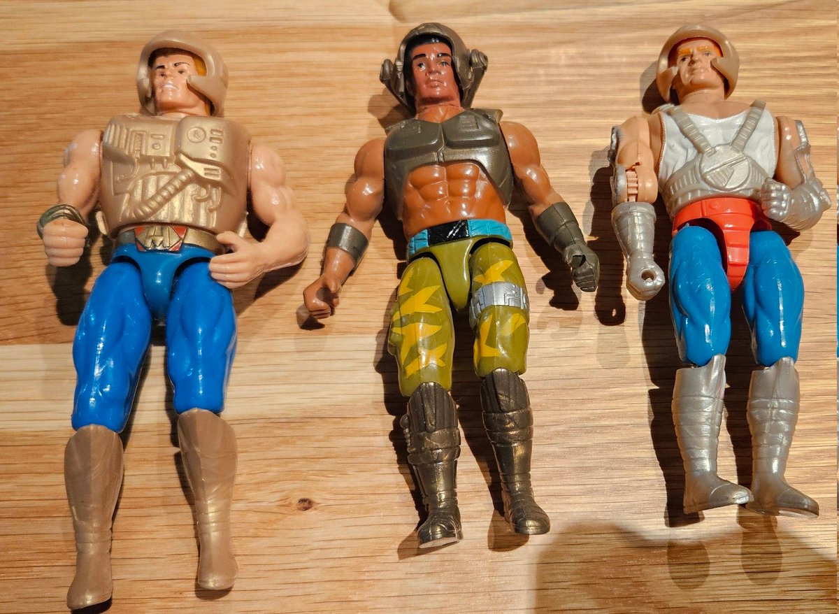 TheDeviot tweet media