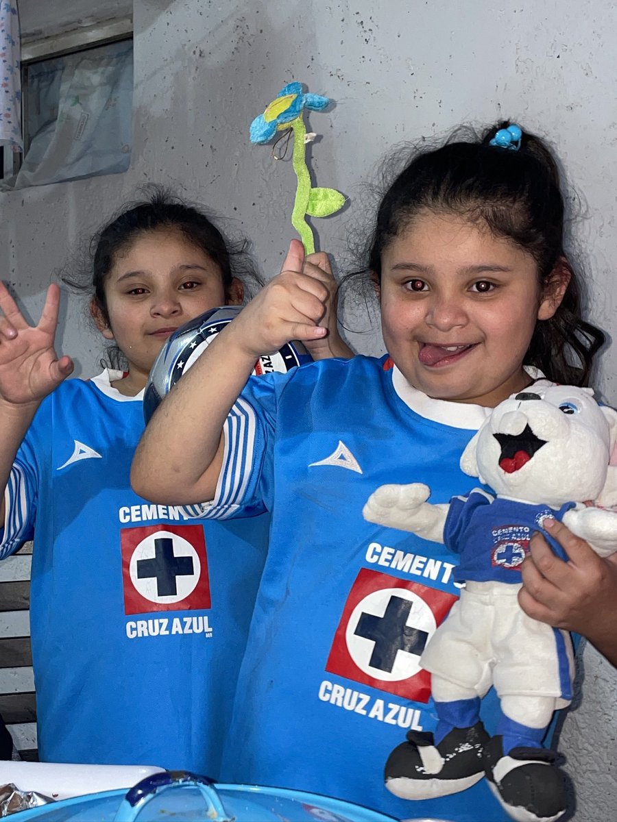 FER___MG's tweet photo. #SabadoFutbolero https://t.co/HhWtn0DoMe
