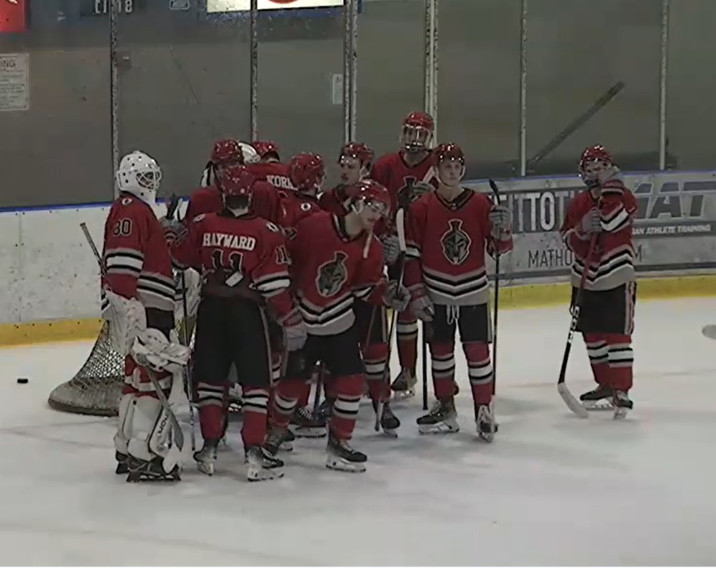 CrazyCharlie615's tweet photo. Red River Spartans fall in Great Lakes Div Semi Finals @MetroJetsHockey. It was an incredible rebound season that saw Spartans finish 35-9 & advance to 2nd round of #USPHL Playoffs.
#Handshakes & of course you're welcome in the booth @FMBankArena @mattprieur
Thanks for mention! https://t.co/4ftqBByOwl